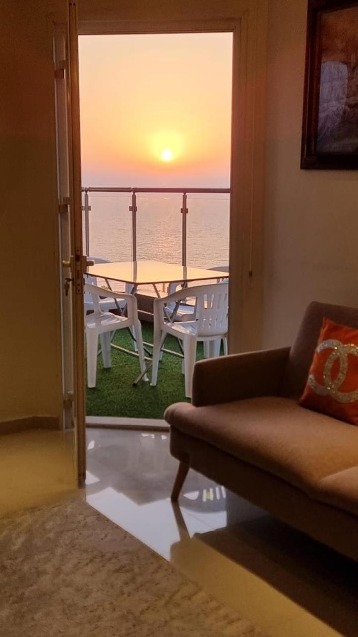 مطلة على البحر والفورمولا ببرج المسارات Apartment