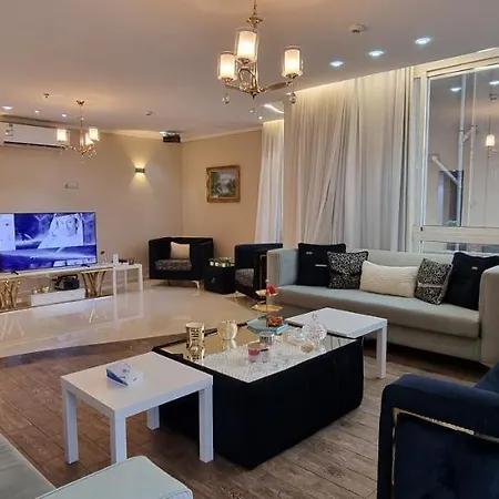 شقة مطلة على البحر والفورمولا ببرج المسارات Jeddah Exterior photo